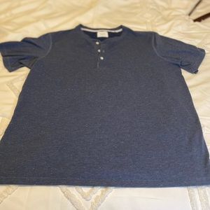 Billy Reid XL men’s Henley style short sleeve gray t shirt  3 button front